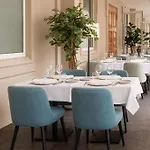 Stella Hotel